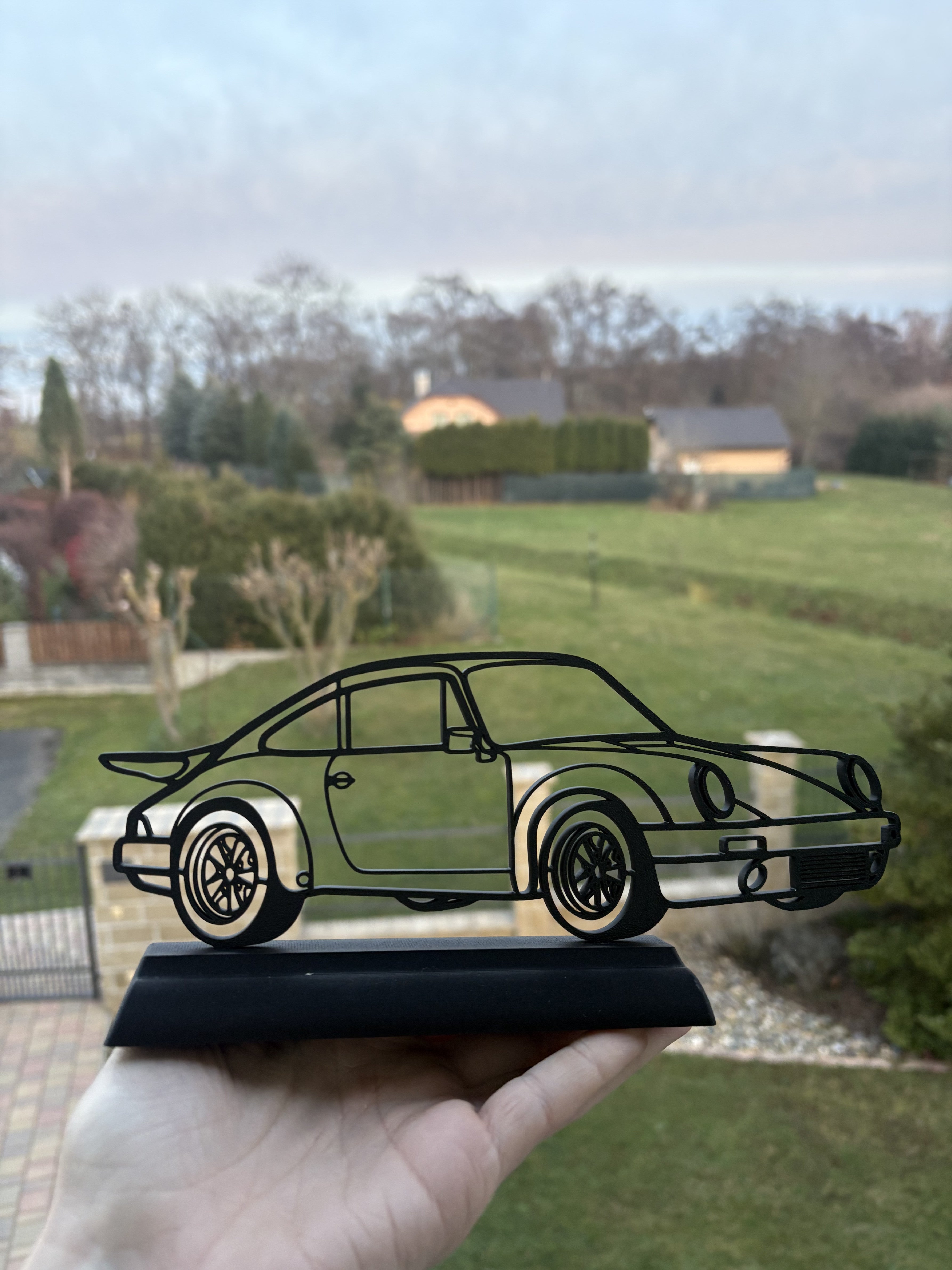 911 RS 1974 - silueta se stojánkem
